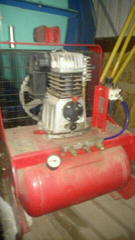 Air Compressor – 3pt Hitch